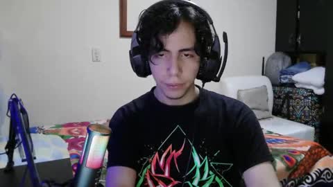 Snapshot of jeod315 chatting on 10-30-25, 12:34 jeod315 online show from 10-30-25, 12:34