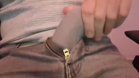 Machine  Sperme  online show from 10-31-25, 07:04