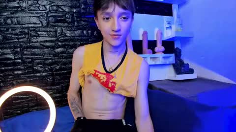 jero independent model online show from 02-21-25, 05:24