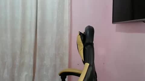 Snapshot of jerkaholic_aneca chatting on 02-05-25, 04:27 jerkaholic_aneca online show from 02-05-25, 04:27