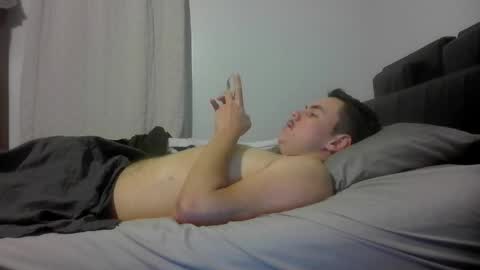 Snapshot of jerkjon1692 chatting on 05-02-26, 01:10 jerkjon1692 online show from 05-02-26, 01:10