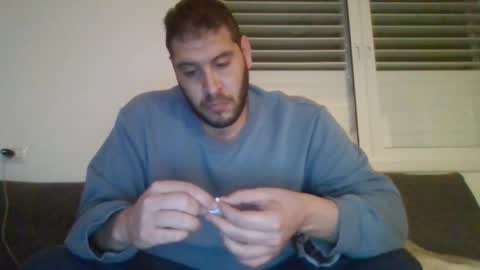 Snapshot of jermi24 chatting on 12-24-24, 04:08 roee online show from 12-24-24, 04:08