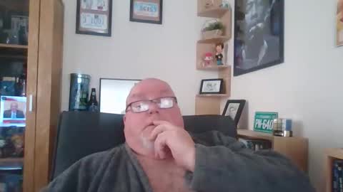 Harry online show from 12-15-25, 10:19