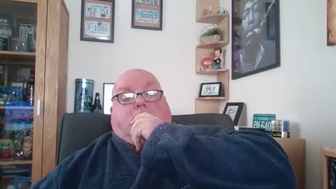 Snapshot of jerseyhammer01 chatting on 02-14-26, 09:28 Harry online show from 02-14-26, 09:28