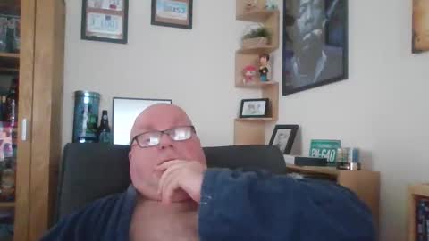 Snapshot of jerseyhammer01 chatting on 02-26-26, 09:19 Harry online show from 02-26-26, 09:19