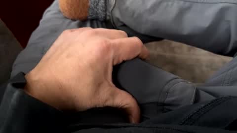 Jeremys room chill and puff one enjoy online show from 12-18-25, 09:21