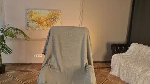 Snapshot of jes_solar chatting on 07-11-26, 09:16 jes_solar online show from 07-11-26, 09:16