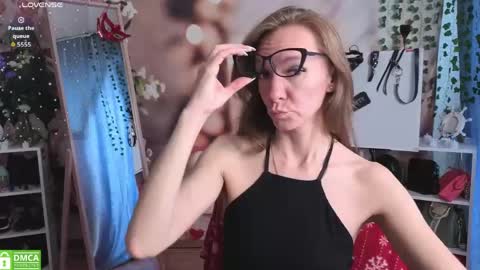 jesica_moon_peachyy online show from 05-08-26, 04:07