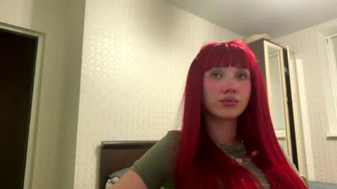 Snapshot of jesikahunter chatting on 06-25-26, 09:41 Jesi online show from 06-25-26, 09:41