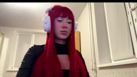 Snapshot of jesikahunter chatting on 07-18-26, 10:46 Jesi online show from 07-18-26, 10:46