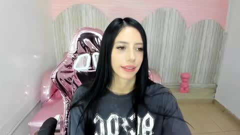 Jess online show from 12-20-24, 06:35