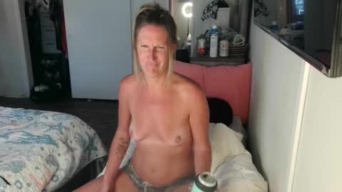 Jessica online show from 02-27-25, 09:58