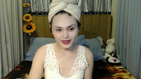 Snapshot of jess_goddes chatting on 06-21-26, 04:31 jess_goddes online show from 06-21-26, 04:31