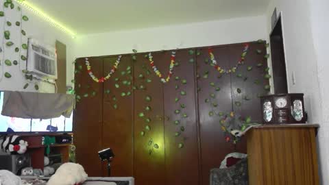 Jessica online show from 01-18-26, 03:27