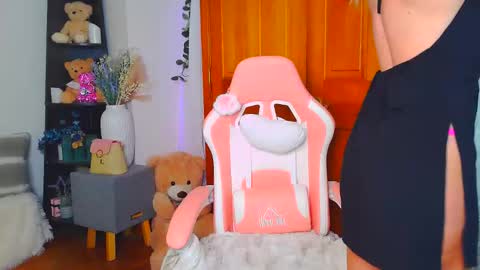 Jessabelle Diamond online show from 06-10-26, 01:32