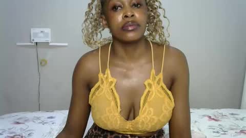 jessajoyy online show from 10-06-25, 05:05