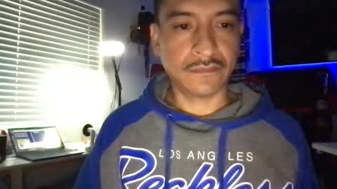 Snapshot of jesselopezcali chatting on 01-19-25, 03:21 Hungjessy online show from 01-19-25, 03:21