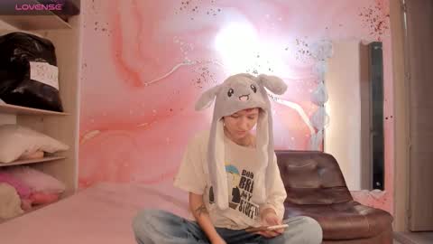 Snapshot of jessi_rossee chatting on 02-12-26, 08:48 Jessi online show from 02-12-26, 08:48