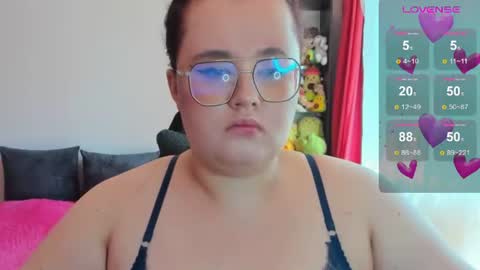 Snapshot of jessica_joy_ chatting on 07-07-26, 06:27 Natalia online show from 07-07-26, 06:27