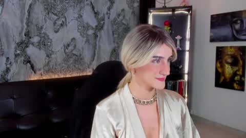 Snapshot of jessica_lisbon chatting on 04-18-26, 07:58 Jessica online show from 04-18-26, 07:58