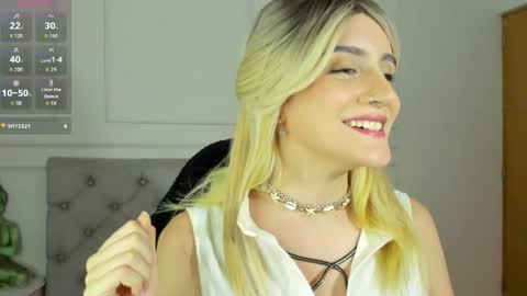 Snapshot of jessica_lisbon chatting on 05-28-26, 04:15 Jessica online show from 05-28-26, 04:15