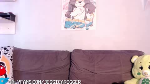 Snapshot of jessica_n_rogger chatting on 04-26-26, 02:04 Jess And Rogger independents online show from 04-26-26, 02:04