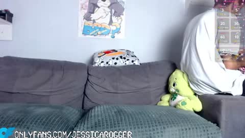 Snapshot of jessica_n_rogger chatting on 06-23-26, 02:26 Jess And Rogger independents online show from 06-23-26, 02:26