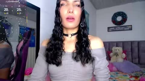 jessica_princess8511 online show from 05-16-26, 07:34