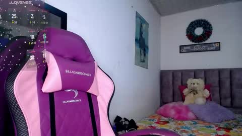 jessica_princess8511 online show from 05-16-26, 08:07