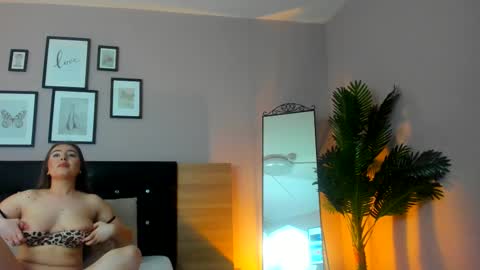 jessica_skyy online show from 03-05-26, 07:04