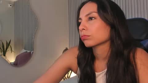 jessica_taylor_22 online show from 02-10-26, 07:29