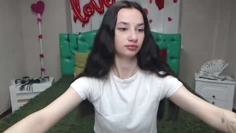JessicaBreez online show from 05-08-26, 05:13