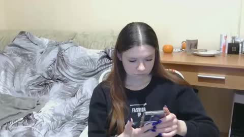Snapshot of jessicaholland1 chatting on 04-29-26, 10:27 jessicaholland1 online show from 04-29-26, 10:27