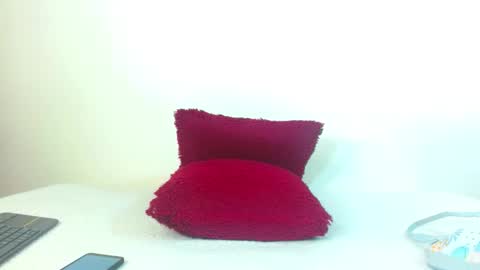 jessicarabbit4 online show from 01-11-26, 06:07