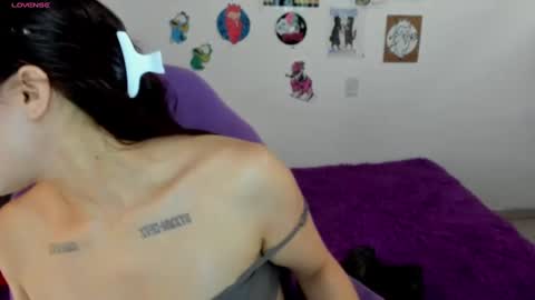 Snapshot of jessicarobbit chatting on 12-26-24, 09:37 jessicarobbit online show from 12-26-24, 09:37