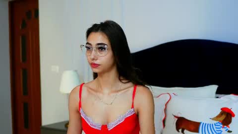 Jessie online show from 07-17-26, 04:41