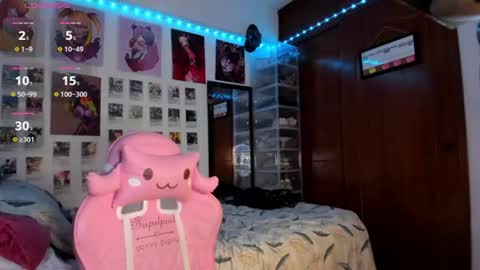 Snapshot of jessie_williams_01 chatting on 07-28-26, 06:20 Your Sweet Angel online show from 07-28-26, 06:20