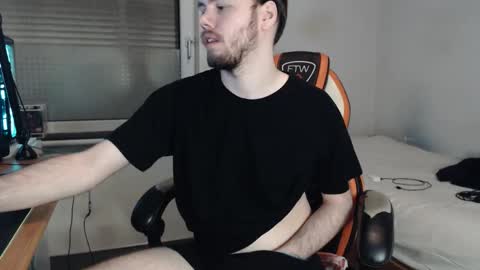 jessiebluexox online show from 11-22-25, 12:09