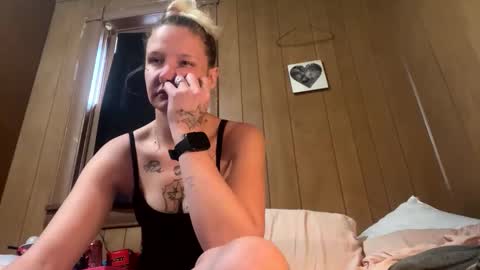 Wonderland online show from 12-06-24, 05:22