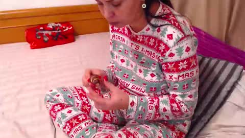 Snapshot of jessiestar3 chatting on 02-01-26, 10:41 jessiestar3 online show from 02-01-26, 10:41