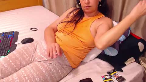 Snapshot of jessiestar3 chatting on 04-18-26, 10:10 jessiestar3 online show from 04-18-26, 10:10