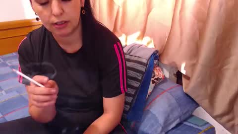 Snapshot of jessiestar3 chatting on 05-12-26, 09:50 jessiestar3 online show from 05-12-26, 09:50
