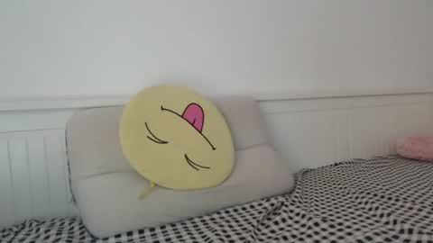 Snapshot of jessiexryan chatting on 06-19-26, 04:17 jessieryan online show from 06-19-26, 04:17
