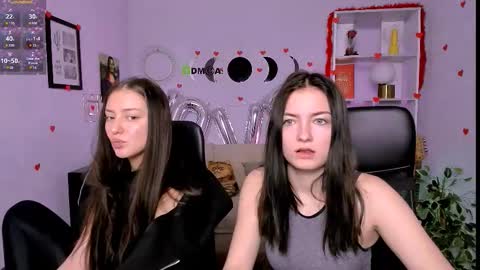 Snapshot of jessika_moon_ chatting on 02-11-26, 07:46 Jessi online show from 02-11-26, 07:46