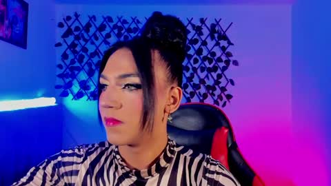 JESS online show from 05-15-26, 04:41