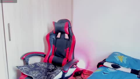 JESS online show from 06-01-26, 04:09