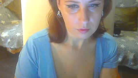 Snapshot of jessjess4you chatting on 09-14-25, 01:43 jessjess4you online show from 09-14-25, 01:43