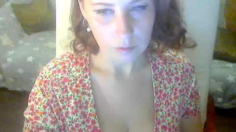 Snapshot of jessjess4you chatting on 09-22-25, 05:09 jessjess4you online show from 09-22-25, 05:09