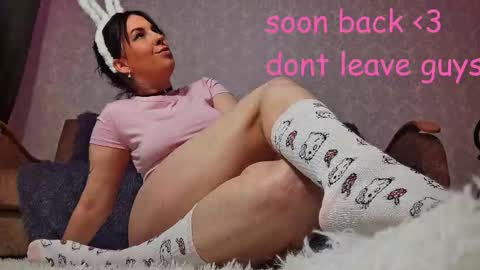 Snapshot of jessy_demon chatting on 09-29-25, 10:36 Jessy online show from 09-29-25, 10:36