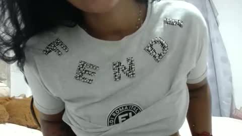 Snapshot of jessy_hall1 chatting on 10-30-25, 01:56 Jessy online show from 10-30-25, 01:56